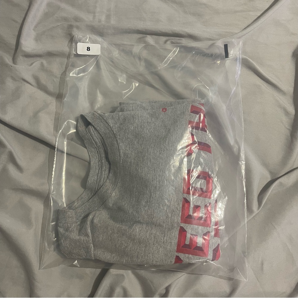Adidas Shirt Men Medium Gray The Go-To Tee Lightweight Sports‎ Feed The Grind - Picture 6 of 6